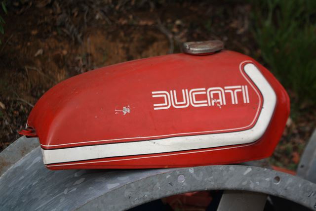 Ducati Sport 500 tank and seat